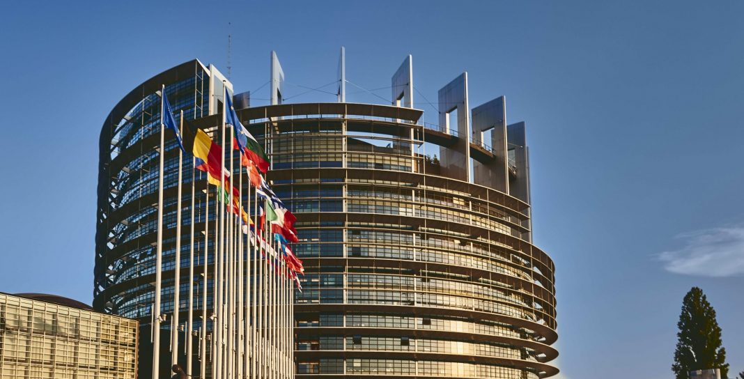 Budynek Parlamentu Europejskiego w Strasburgu