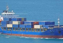 Chińczycy pływają na Krym